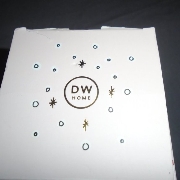 Hello Cheer Candy Cane Candle 7.5 oz DW Home Cat - Picture 4 of 8